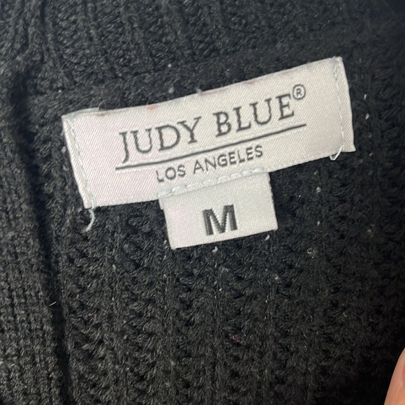 Judy Blue Black Knit V-neck Sweater - Picture 2 of 5